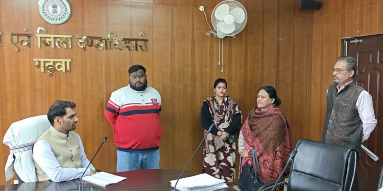 “सुरक्षित एवं सशक्त महिला = सशक्त झारखंड”! गढ़वा में बाल विवाह-डायन प्रथा पर जोरदार कार्यशाला – उपायुक्त बोले: शिक्षा ही है एकमात्र हथियार!