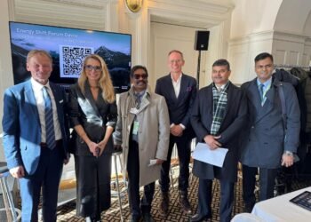 दावोस में झारखंड ने दुनिया को दिखाया नया रास्ता! मुख्यमंत्री हेमंत सोरेन ने ऊर्जा, सतत विकास और वैश्विक साझेदारी पर मचाया धमाल