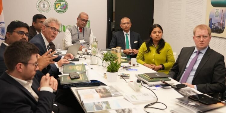 दावोस में झारखंड ने दुनिया को चौंकाया! क्रिटिकल मिनरल्स का ग्लोबल हब बनने की राह पर – 20 में से 20 मिनरल्स राज्य में, अब मूल्य सृजन और सतत विकास की नई क्रांति!