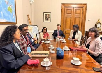 लंदन में झारखंड का डंका! मुख्यमंत्री हेमंत सोरेन ने यूके मंत्री सीमा मल्होत्रा से की मुलाकात – शिक्षा, खनन, क्लाइमेट ट्रांजिशन और मेगालिथ संरक्षण पर बड़ा समझौता करीब!