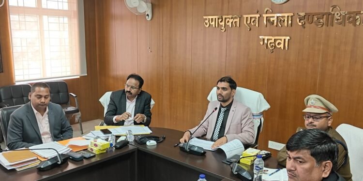 गढ़वा में नगर निकाय चुनाव का बिगुल बजा: NO NOTA का विकल्प नहीं, 23 फरवरी को मतदान, पुलिस ने कहा—‘शांतिपूर्ण चुनाव की गारंटी!’