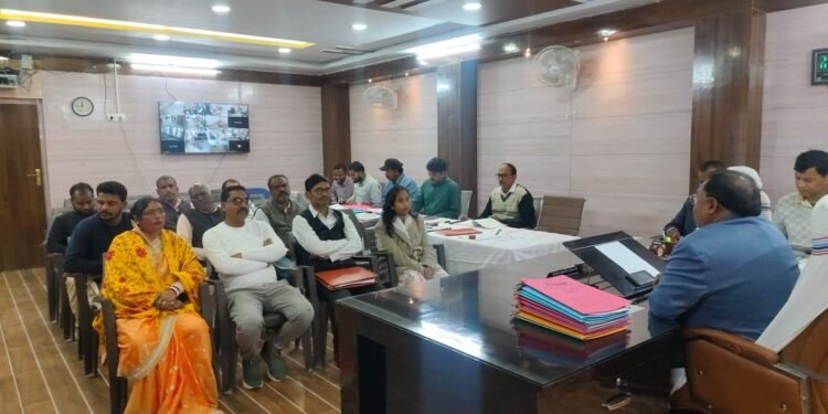 गढ़वा नगर चुनाव 2026 में नामांकन का धमाका: संवीक्षा के बाद कुल 263 उम्मीदवार मैदान में – अध्यक्ष और पार्षद पदों पर जबरदस्त मुकाबला!