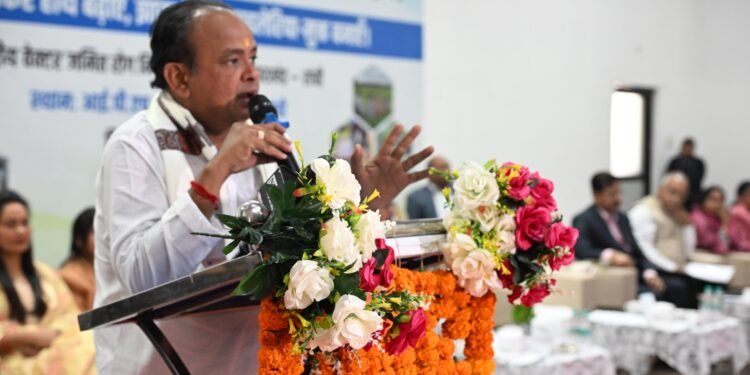 झारखंड को फाइलेरिया मुक्त बनाने का बड़ा अभियान शुरू: स्वास्थ्य मंत्री डॉ इरफान अंसारी ने 14 जिलों के लिए प्रचार वाहन रवाना किए – 10 से 26 फरवरी तक घर-घर दवा!