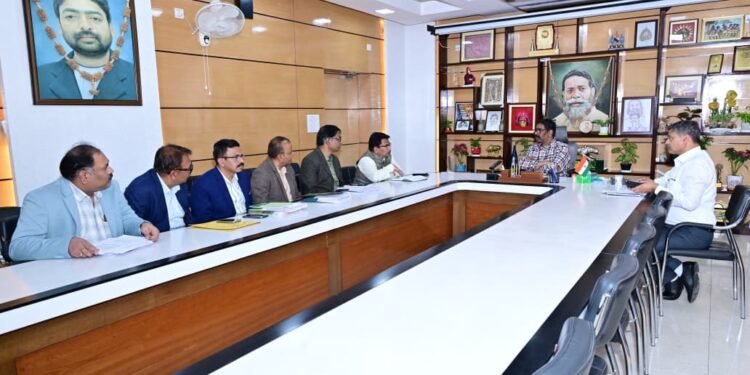 हाथी हमलों पर मुख्यमंत्री का सख्त रुख! एक भी इंसानी जान नहीं जाएगी – 12 दिनों में मुआवजा, ग्रामीणों को एलीफेंट रेस्क्यू ट्रेनिंग, 6 कुनकी हाथी मंगाए जाएंगे!