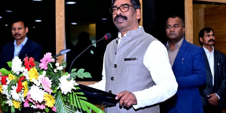 झारखंड सरकार और PNB का बड़ा समझौता! राज्य कर्मचारियों के वेतन खाते में आएगी नई सुविधाएं – मुख्यमंत्री हेमंत सोरेन ने किया झारखंड कुबेर डैशबोर्ड का शुभारंभ!