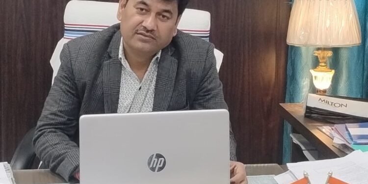 गढ़वा में मतगणना परिसर 200 मीटर तक निषेधाज्ञा! 27 फरवरी को 5 बजे सुबह से रात 10 बजे तक लागू रहेगा प्रतिबंध – शांतिपूर्ण मतगणना सुनिश्चित करने के लिए सख्त आदेश