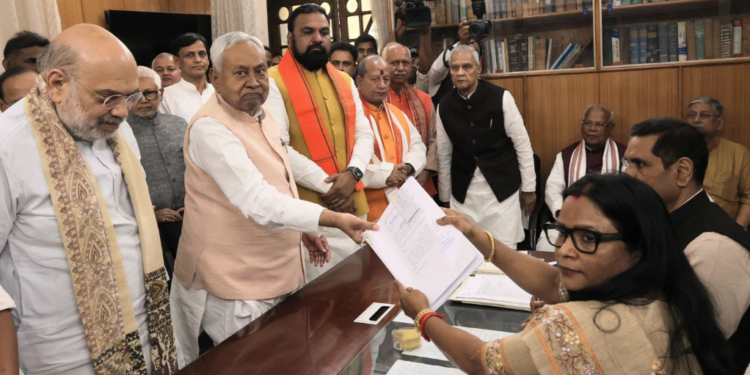 नीतीश कुमार का सियासी मास्टरस्ट्रोक! बिहार CM पद से इस्तीफा, संसद जाने की जताई इच्छा – BJP का पहला मुख्यमंत्री बनाने का रास्ता साफ, सम्राट चौधरी रेस में आगे