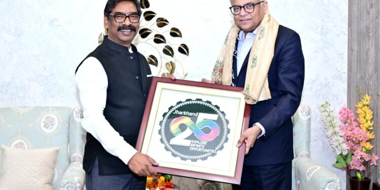 झारखंड में निवेश का नया दौर! मुख्यमंत्री हेमंत सोरेन और टाटा ग्रुप चेयरमैन एन. चंद्रशेखरन की हाई-लेवल बैठक – टाटा स्टील के साथ बड़े प्रोजेक्ट्स पर चर्चा, राज्य में आएगा नया निवेश और रोजगार