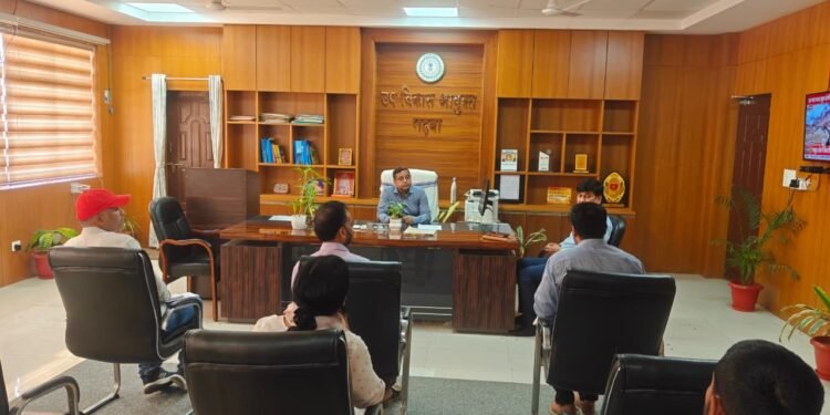 अंतरराष्ट्रीय महिला दिवस पर गढ़वा में धमाकेदार खेल-फिटनेस महाकुंभ! रामासाहू स्टेडियम में ‘महिला सशक्तिकरण’ थीम पर SAI और MY Bharat का विशेष समारोह – महिलाएं बनेंगी फिटनेस और खेल की नई ताकत!