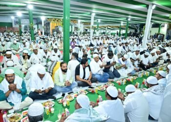 रमज़ान की रौनक में मुख्यमंत्री आवास! हेमंत सोरेन ने आयोजित की भव्य दावत-ए-इफ्तार – विभिन्न धर्मों-समुदायों के गणमान्य अतिथियों ने साझा की खुशियां, सामाजिक सद्भाव का खूबसूरत मंजर