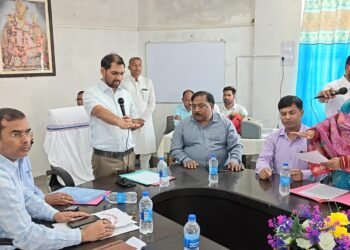 श्री बंशीधरनगर में लोकतंत्र की नई सुबह! नवनिर्वाचित अध्यक्ष साधना देवी और सभी पार्षदों ने ली शपथ – उपाध्यक्ष पद पर संध्या देवी की धमाकेदार जीत