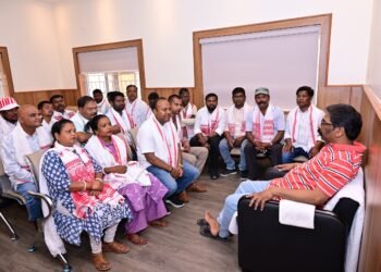 सरहुल पूजा में मुख्य अतिथि बनेंगे मुख्यमंत्री हेमंत सोरेन! केंद्रीय सरना समिति ने किया सादर निमंत्रण – 21 मार्च को सिरमटोली सरना स्थल में होगा पारंपरिक पूजन