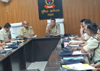 रामनवमी पर गढ़वा में सुरक्षा का अलर्ट मोड! डीआईजी किशोर कौशल ने की हाई लेवल बैठक – शांति, भाईचारा और सौहार्द का संदेश, भड़काऊ गाने-जुलूस पर सख्ती