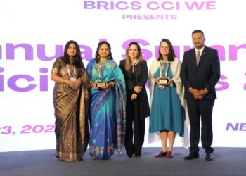 महिला सशक्तिकरण की नई ऊँचाई! विधायक कल्पना सोरेन को ‘BRICS CCI WE एनुअल वुमेन समिट 2026’ में मिला प्रतिष्ठित ‘ट्रेलब्लेज़र अवार्ड’ – हर मंईयाँ के साहस और सपनों को समर्पित किया सम्मान