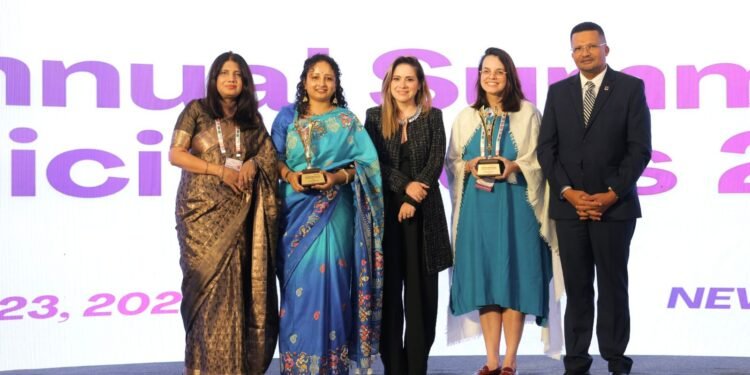 महिला सशक्तिकरण की नई ऊँचाई! विधायक कल्पना सोरेन को ‘BRICS CCI WE एनुअल वुमेन समिट 2026’ में मिला प्रतिष्ठित ‘ट्रेलब्लेज़र अवार्ड’ – हर मंईयाँ के साहस और सपनों को समर्पित किया सम्मान