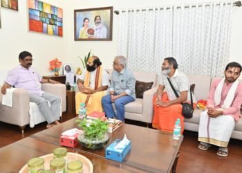 रामनवमी महोत्सव में मुख्य अतिथि बनेंगे मुख्यमंत्री हेमंत सोरेन! तपोवन मंदिर, निवारनपुर समिति ने किया सादर आमंत्रण – 27 मार्च को होगा भव्य आयोजन