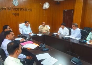 मंडल डैम के शेष कार्यों पर उपायुक्त की सख्ती! विस्थापित परिवारों को मुआवजा और पुनर्वास शीघ्र पूरा करने के सख्त निर्देश