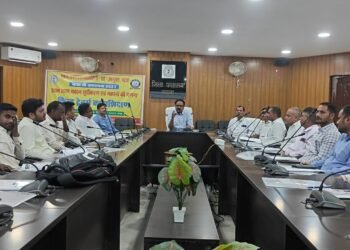 जनगणना 2027 की तैयारियां शुरू! गढ़वा में मकान सूचीकरण प्रशिक्षण कार्यक्रम का शुभारंभ – अब डिजिटल होगा देश का डेटा