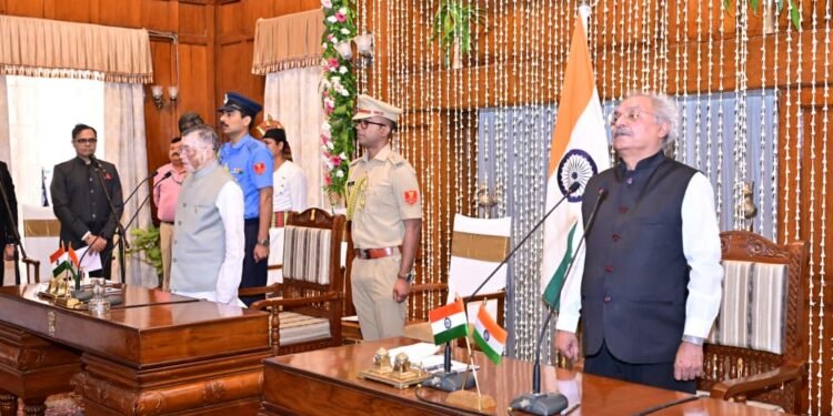 झारखंड को नया लोकायुक्त! मुख्यमंत्री हेमंत सोरेन ने शपथ ग्रहण समारोह में किया शिरकत, न्यायमूर्ति अमिताभ कुमार गुप्ता ने संभाला पद