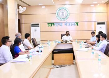 मुख्यमंत्री हेमंत सोरेन ने कल्याण योजनाओं की सख्त समीक्षा की! NGO संचालित योजनाओं का डिजिटलाइजेशन और कामकाजी महिलाओं का डेटाबेस बनाने के निर्देश