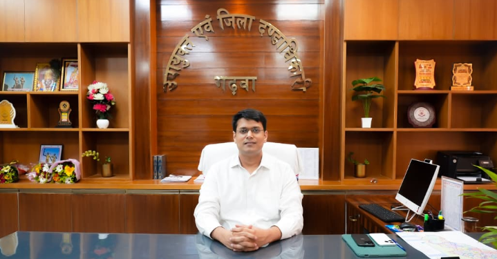 सूरज उगल रहा आग, राहत देने उतरा प्रशासन! गढ़वा के सभी चौक-चौराहों और बस पड़ावों पर लगेंगे ‘पियाऊ’; पानी संकट वाले इलाकों में दौड़ेंगे टैंकर