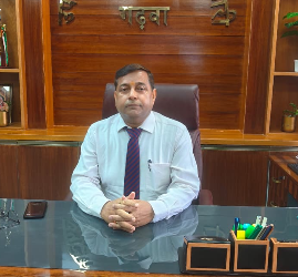मनरेगा कर्मियों की हड़ताल पर DC का ‘महा-अल्टीमेटम’: 48 घंटे में काम पर लौटें, वरना छिन जाएगी नौकरी! उपायुक्त बोले— “ग्रामीणों के रोजगार से खिलवाड़ बर्दाश्त नहीं”