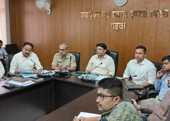 मण्डल डैम विस्थापितों के पुनर्वास पर ‘सुपर एक्शन’ मोड में गढ़वा DC: मुआवजे से लेकर मूलभूत सुविधाओं तक, अब ग्राउंड पर दिखेगा काम