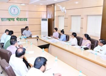 बेटियों के साहस को सलाम: बाल विवाह के खिलाफ जंग में ब्रांड एम्बेसडर बनेंगी साहसी लड़कियां! CM हेमंत सोरेन बोले— “मिशन मोड में बदलें आंगनबाड़ियों की सूरत, रिक्त पदों पर तुरंत हो बहाली”