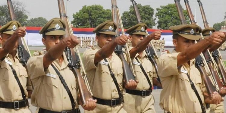 परीक्षा केंद्रों पर परिंदा भी नहीं मार पाएगा पर, मोबाइल जैमर और CCTV कैमरों से होगी निगरानी; जिला कप्तानों ने संभाली सुरक्षा की कमान