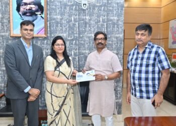 झारखण्ड रचेगा नया इतिहास! दिल्ली में जुटेगा देश-विदेश के उद्योगपतियों का महाकुंभ; ‘विज़न 2050’ को रफ़्तार देने के लिए CM हेमंत सोरेन लॉन्च करेंगे AI, आईटी और टूरिज्म नीतियां