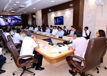 अन्नदाताओं के लिए CM हेमंत सोरेन का ‘मिशन 2026’: हर प्रमंडल में लगेगा कृषि व्यापार मेला; जिलों में खुलेंगे मॉडल कृषक पाठशाला और मशरूम ट्रेनिंग सेंटर!