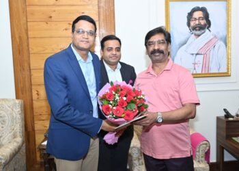 ऐतिहासिक 135वें ‘डूरंड कप’ के मुख्य अतिथि होंगे CM हेमंत सोरेन! सेना के अफसरों और खेल सचिव ने मुख्यमंत्री को दिया भव्य उद्घाटन का निमंत्रण
