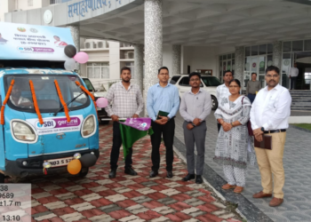 मात्र ₹1 में फसल को मिलेगा सुरक्षा कवच! गढ़वा DC ने बिरसा प्रधानमंत्री फसल बीमा योजना के जागरूकता रथ को दिखाई हरी झंडी
