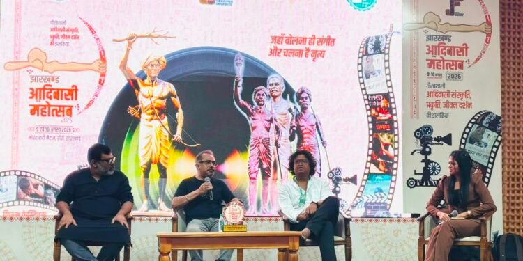 अपनी मिट्टी, भाषा और कहानियों से बनेगी झारखंडी सिनेमा की वैश्विक पहचान! ‘आदिवासी महोत्सव’ में लगी फिल्मों की क्लास; ‘पंचायत’ फेम कल्याणी खत्री ने संभाला मंच