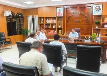 सोन-कनहर परियोजना पर गढ़वा DC का बड़ा आदेश! ‘दिसंबर 2026 तक हर हाल में करें शुभारंभ, लापरवाही बर्दाश्त नहीं’