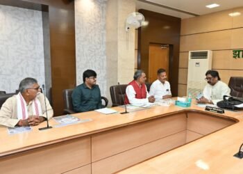 जमशेदपुर-धनबाद मेडिकल कॉलेजों का ₹888 करोड़ से कायाकल्प, थानों में लगेंगे 9006 CCTV; कैबिनेट बैठक में 35 से अधिक फैसलों पर मुहर!
