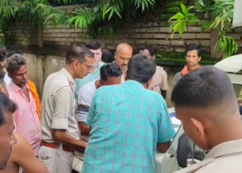 आरा में बाढ़ के पानी में डूबे 23 वर्षीय युवक का शव बरामद; मातम में बदली परिजनों की खुशियां