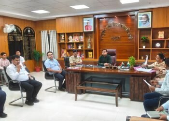 गढ़वा में भारी बारिश का रेड अलर्ट! 2 और 3 सितंबर को बंद रहेंगे सभी स्कूल; DC ने जारी किए बाढ़ से निपटने के सख्त निर्देश
