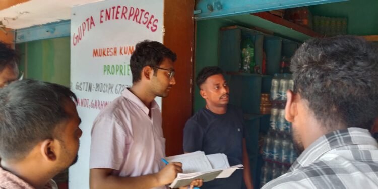 सेहत से खिलवाड़ करने वालों पर कसता शिकंजा! कांडी में खाद्य सुरक्षा विभाग का बड़ा एक्शन; पनीर और 115 प्रतिबंधित खाद्य उत्पादों की हुई सघन जांच