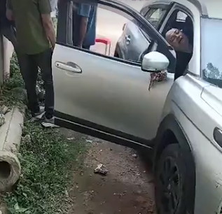 पटना में कार की ड्राइविंग सीट पर मिली CCL के रिटायर्ड GM की लाश! कनपटी के पीछे लगी गोली; परिजनों ने जताई हत्या की आशंका
