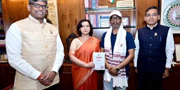 खेलगांव में तीरंदाजी के महाकुंभ का होगा भव्य समापन; एडीजी प्रिया दुबे ने मुख्यमंत्री हेमंत सोरेन को दी 15वीं अखिल भारतीय पुलिस प्रतियोगिता की मुख्य अतिथि बनने की दावत