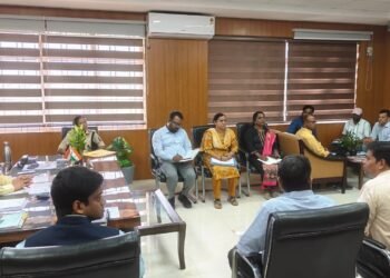 अवैध खनन करने वालों की खैर नहीं! गढ़वा डीसी पशुपति नाथ मिश्रा का कड़ा एक्शन, टास्क फोर्स की बैठक में नामजद FIR और सख्त निगरानी के आदेश